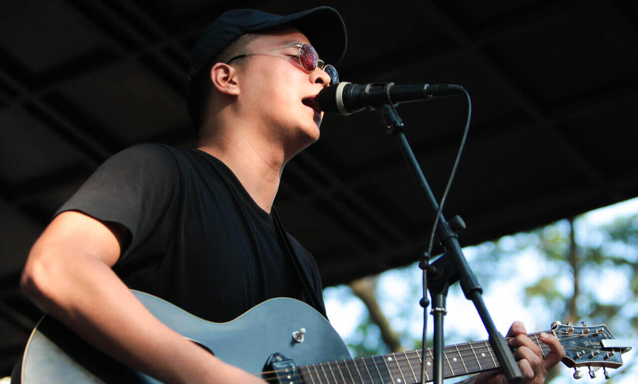 Ben Sihombing, Bawa Musik Melankolis dan Romantis Buat Penggemarnya